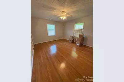 2541 Dellwood Road, Waynesville, NC 28786 - Photo 22
