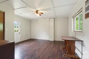 2541 Dellwood Rd, Waynesville, NC 28786 - Photo 12