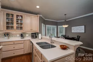 725 Hanna Woods Dr, Cramerton, NC 28032 - Photo 18