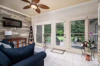725 Hanna Woods Drive, Cramerton, NC 28032 - Photo 10