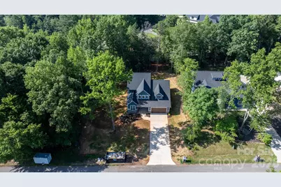 3821 54th Avenue NE, Hickory, NC 28601 - Photo 34