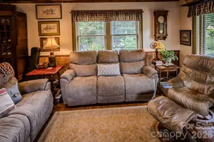 5950 N US 19E Hwy, Newland, NC 28657 - Photo 16