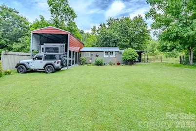 5950 N US 19E Highway, Newland, NC 28657 - Photo 42
