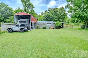 5950 N US 19E Hwy, Newland, NC 28657 - Photo 42