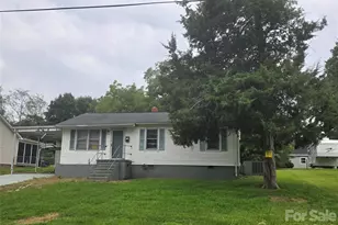 122 E Iowa Ave E, Bessemer City, NC 28016 - Photo 2