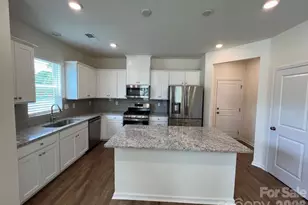 2741 Aubrey St, Monroe, NC 28110 - Photo 6