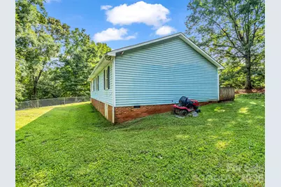 151 W Melissa Lane, Forest City, NC 28043 - Photo 4