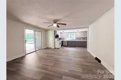 164 E Waterlynn Road, Mooresville, NC 28117 - Photo 2