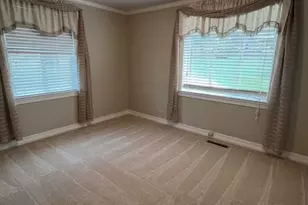436 E Club Dr, Gastonia, NC 28054 - Photo 14