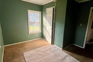 436 E Club Dr, Gastonia, NC 28054 - Photo 26