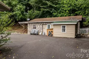 1755 F M McLean Pl, Lenoir, NC 28645 - Photo 26
