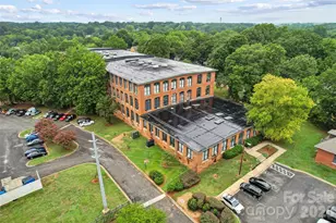 201 S Hoskins Rd, Charlotte, NC 28208 - Photo 18
