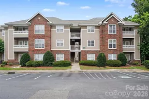 9849 Campus Walk Ln, Charlotte, NC 28262 - Photo 4