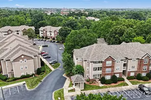 9849 Campus Walk Ln, Charlotte, NC 28262 - Photo 2