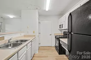 9849 Campus Walk Ln, Charlotte, NC 28262 - Photo 14