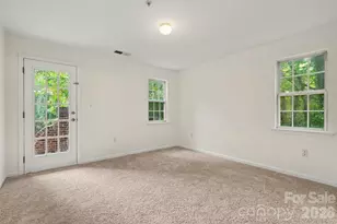 9849 Campus Walk Ln, Charlotte, NC 28262 - Photo 20
