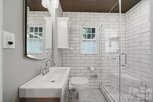 104 Jefferson St, Morganton, NC 28655 - Photo 16