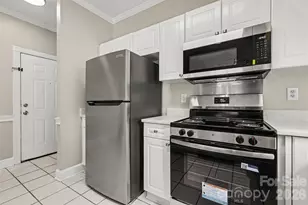 9041 Meadow Vista Rd, Charlotte, NC 28213 - Photo 10