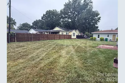2623 Greenland Avenue, Charlotte, NC 28208 - Photo 8