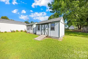 1000 Radio Rd, Statesville, NC 28677 - Photo 24