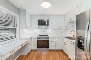 30 Maple Ridge Ln, Asheville, NC 28806 - Photo 2