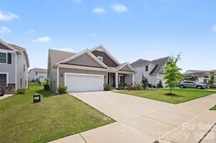 286 Heatherland Dr, Rock Hill, SC 29732 - Photo 2