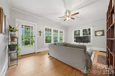 211 Lenoir Street, Morganton, NC 28655 - Photo 6
