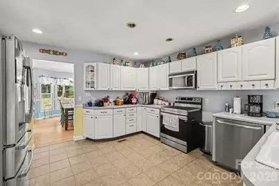 433 Foster Lake Road, Blacksburg, SC 29702 - Photo 14