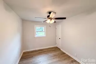 2510 Middleton Dr, Gastonia, NC 28054 - Photo 4