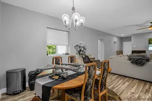 16 Starlight Dr, Black Mountain, NC 28711 - Photo 4