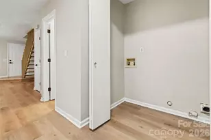 3959 Briarhill Dr, Charlotte, NC 28215 - Photo 18