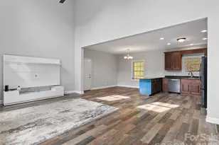 133 Shadow Oak Ln, Clyde, NC 28721 - Photo 10