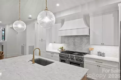 409 Queens Road #204, Charlotte, NC 28207 - Photo 42