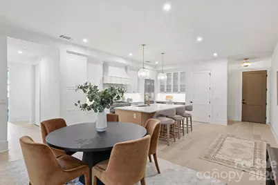 409 Queens Road #204, Charlotte, NC 28207 - Photo 6
