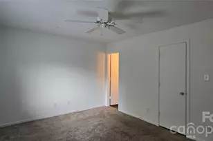 3001 Heathstead Place, Charlotte, NC 28210 - Photo 8
