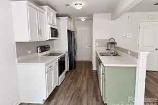 3220 Capitol Dr, Charlotte, NC 28208 - Photo 4