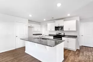 218 Lauren Ln, Hendersonville, NC 28792 - Photo 6