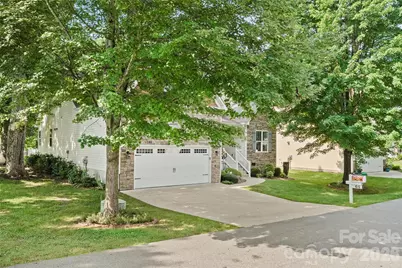 64 Eagle Pointe Way, Flat Rock, NC 28731 - Photo 28