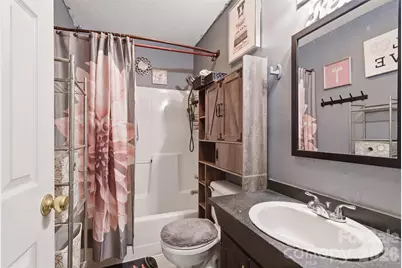 106 N Arlington Avenue, Jonesville, NC 28642 - Photo 18