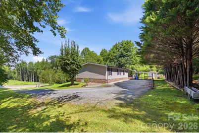3006 Reba Cardwell Lane, Lenoir, NC 28645 - Photo 8