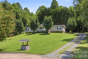 3006 Reba Cardwell Ln, Lenoir, NC 28645 - Photo 20