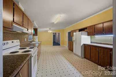 3006 Reba Cardwell Lane, Lenoir, NC 28645 - Photo 2