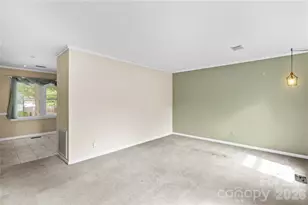 603 Colonial Dr, Statesville, NC 28625 - Photo 6