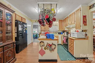 5203 Winton St, Kannapolis, NC 28081 - Photo 8
