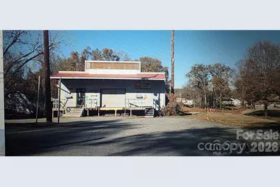 214 E Trade Street, Dallas, NC 28034 - Photo 4