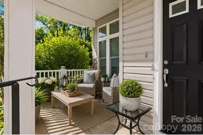 725 W Pine Street, Hendersonville, NC 28739 - Photo 6