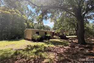 2946 Blacksburg Rd, Grover, NC 28073 - Photo 2