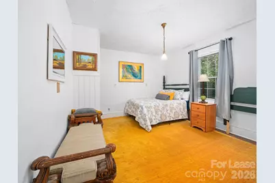 490 Cranberry Street, Newland, NC 28657 - Photo 8
