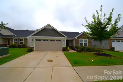 4104 Mackinnon Drive, Charlotte, NC 28214 - Photo 2