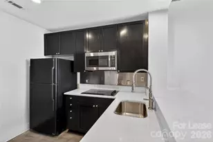 710 W Trade St, Charlotte, NC 28202 - Photo 4